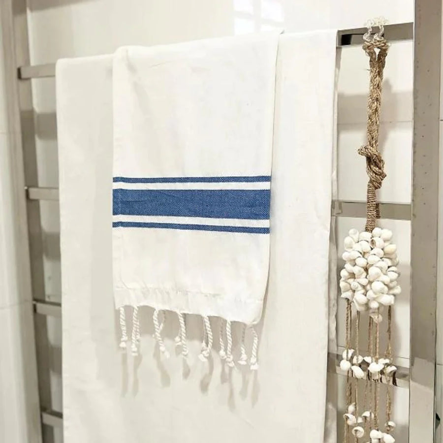 Folli Bath Sheet/ Beach Towel