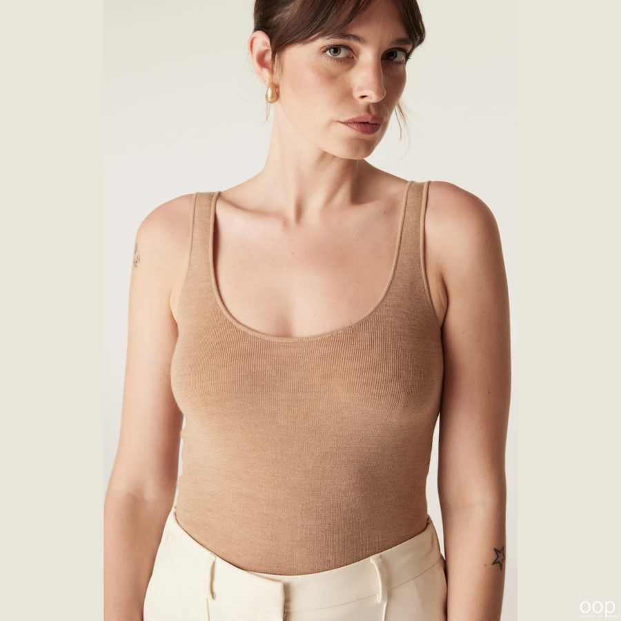 Cable Superfine Merino Singlet