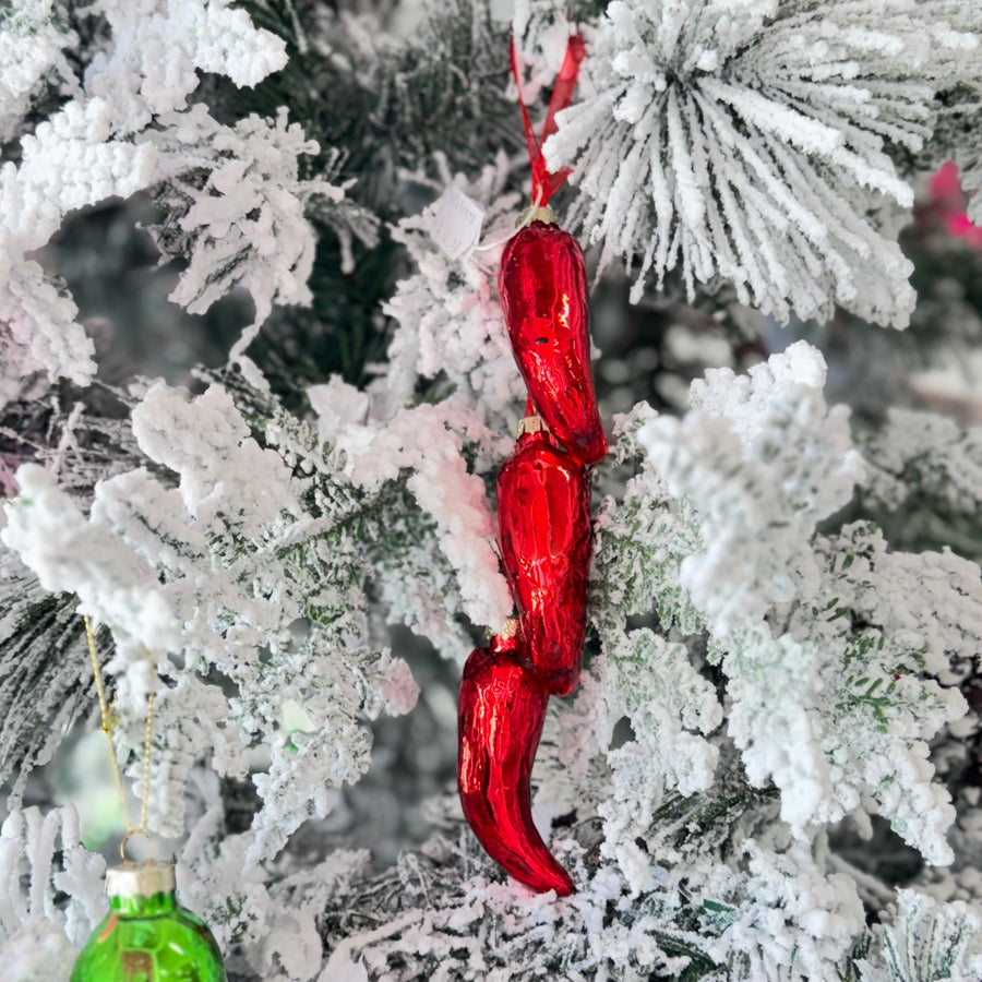 Glass 3 Chilli Ornament