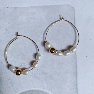 Golden and Pearl Hoop Earring