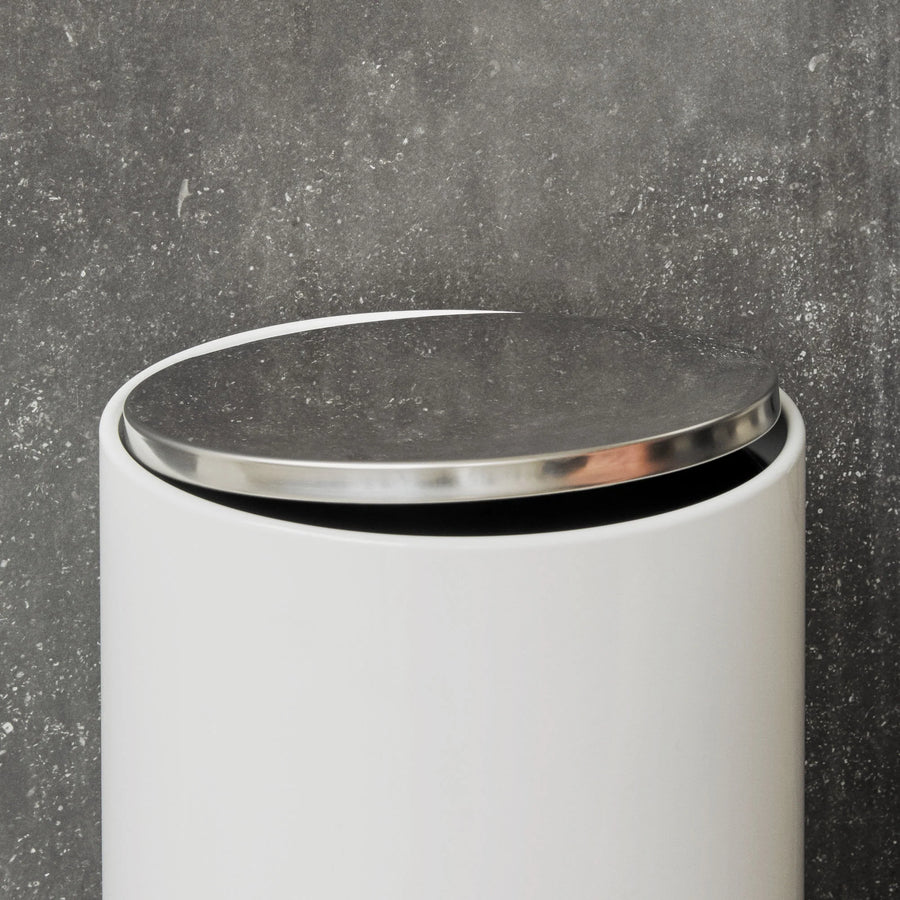 Menu Copenhagen Pedal bin 7L